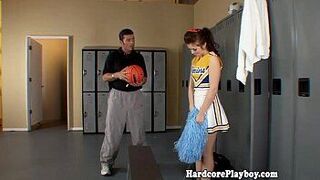 Amateur teen cheerleader fucked by coach - porn video